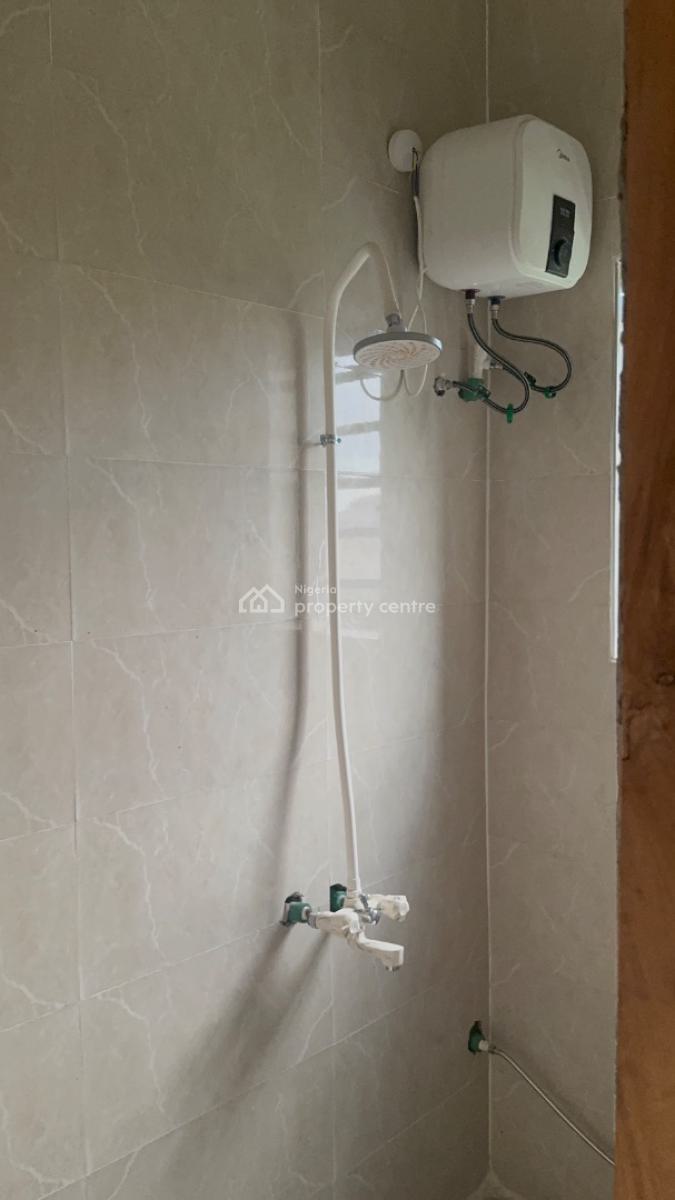 Newly Built Luxurious 2 Bedroom Apartment, Abraham Adesanya, Sangotedo, Ajah, Lagos, Flat / Apartment for Rent
