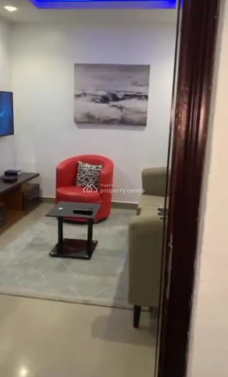 Fully Serviced and Furnished 0ne Bedroom, Victoria Island (vi), Lagos, Mini Flat (room and Parlour) for Rent