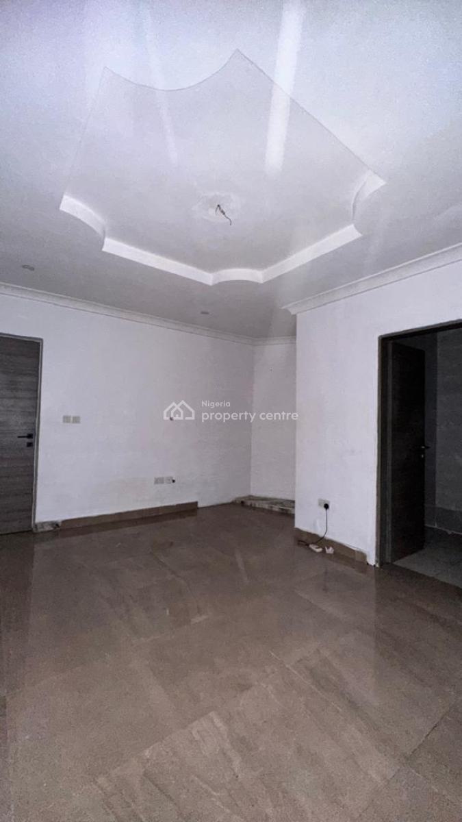 Very Spacious and  Unique Studio Apartment with Separate Kitche, Lekki, Lagos, Mini Flat (room and Parlour) for Rent