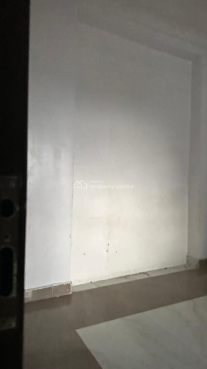 Very Spacious and  Unique Studio Apartment with Separate Kitche, Lekki, Lagos, Mini Flat (room and Parlour) for Rent