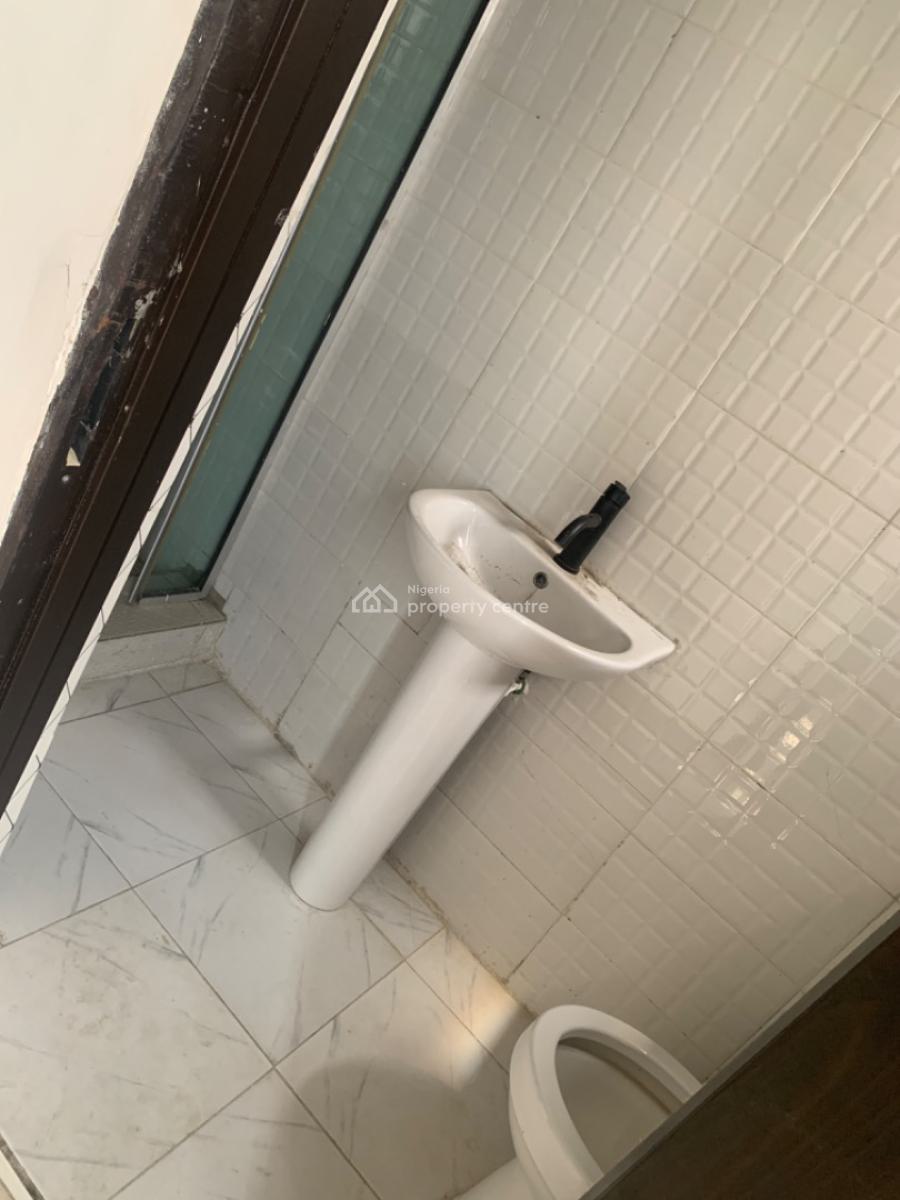 Brand New 2 Bedroom Flat, Osapa London, Lekki Phase 2, Lekki, Lagos, Flat / Apartment for Rent