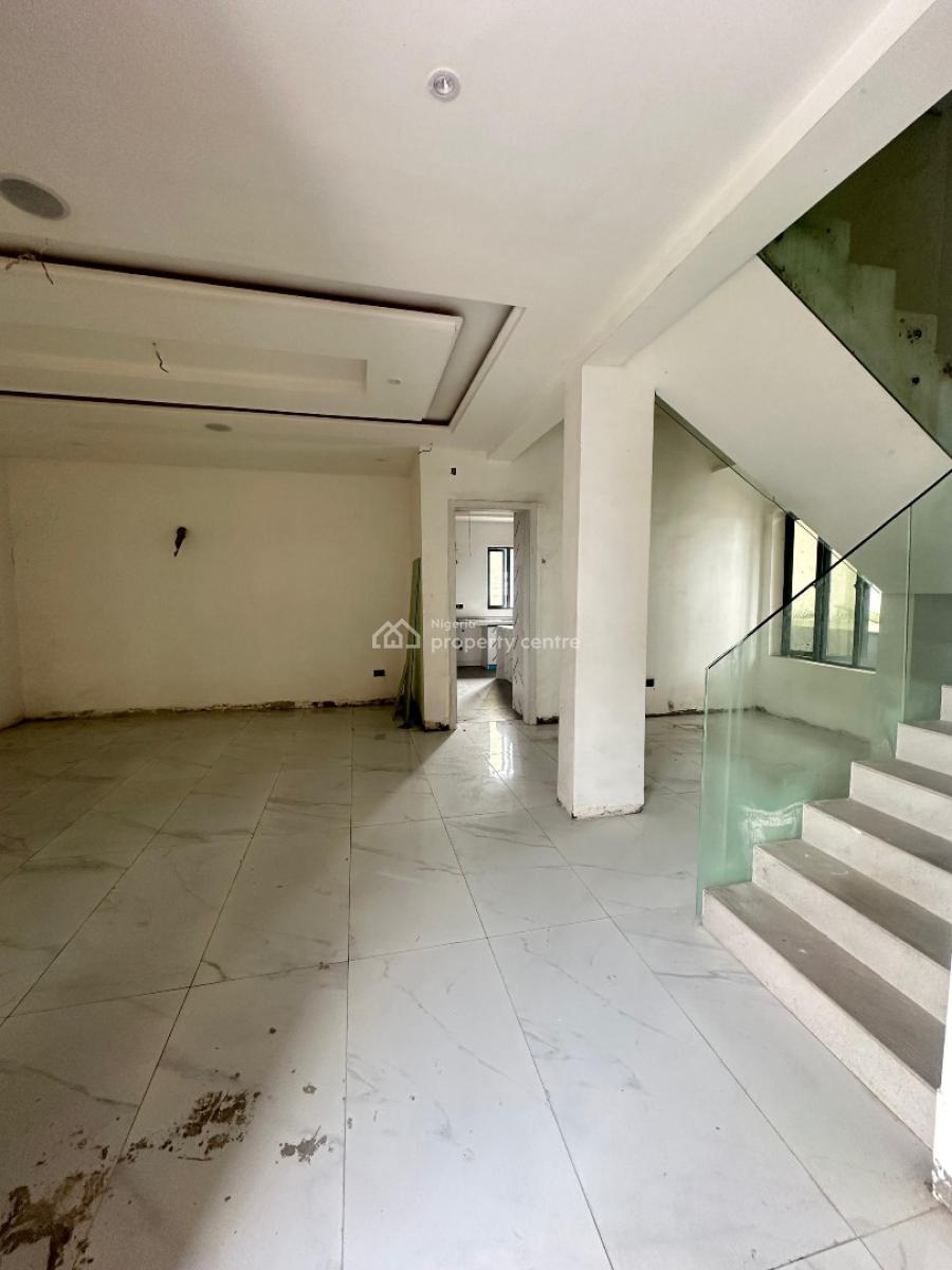Fully Serviced Gigantic 5-bedroom Detached Duplex with Bq, Communal Gy, Ikate, Lekki, Lagos, Detached Duplex for Sale