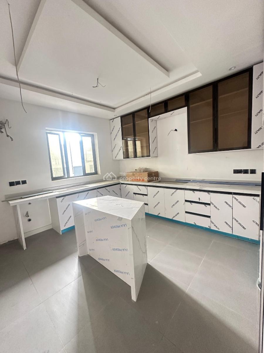 Fully Serviced Gigantic 5-bedroom Detached Duplex with Bq, Communal Gy, Ikate, Lekki, Lagos, Detached Duplex for Sale