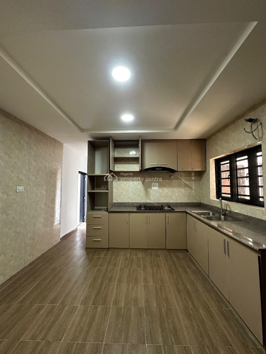 4-bedroom Terrace Duplex + Bq with Pool, Ologolo, Ologolo, Lekki, Lagos, Terraced Duplex for Rent