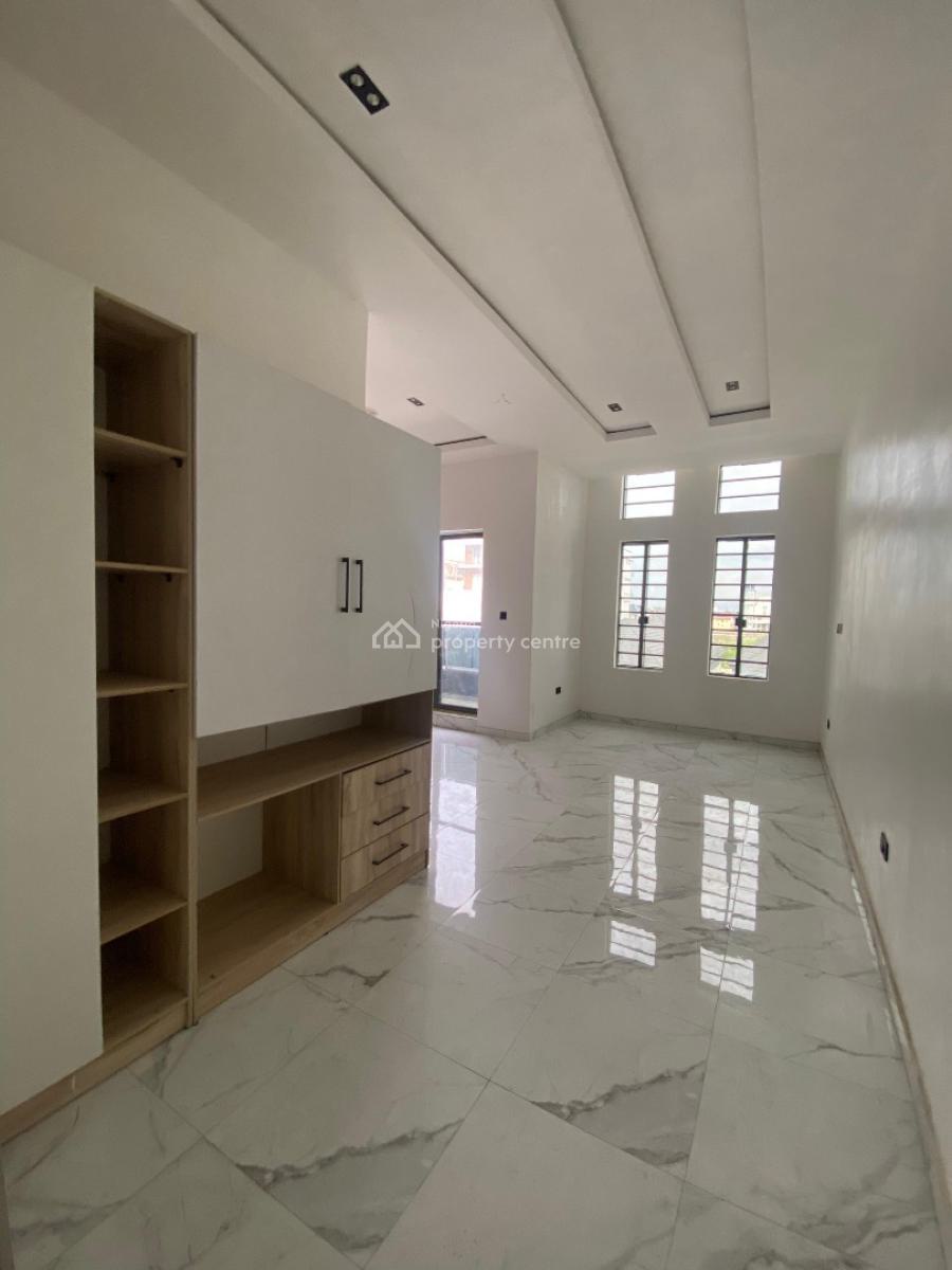 Gigantic 5-bedroom Semi-detached Duplex with Bq, Ikate, Lekki, Lagos, Semi-detached Duplex for Sale