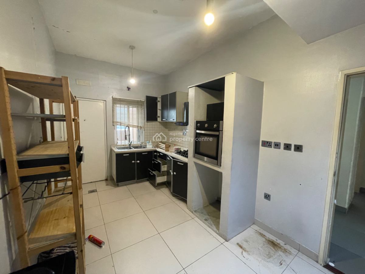 a Very Sharp 3bedroom with Bq on Top Floor, Ikate, Lekki, Lagos, House for Rent