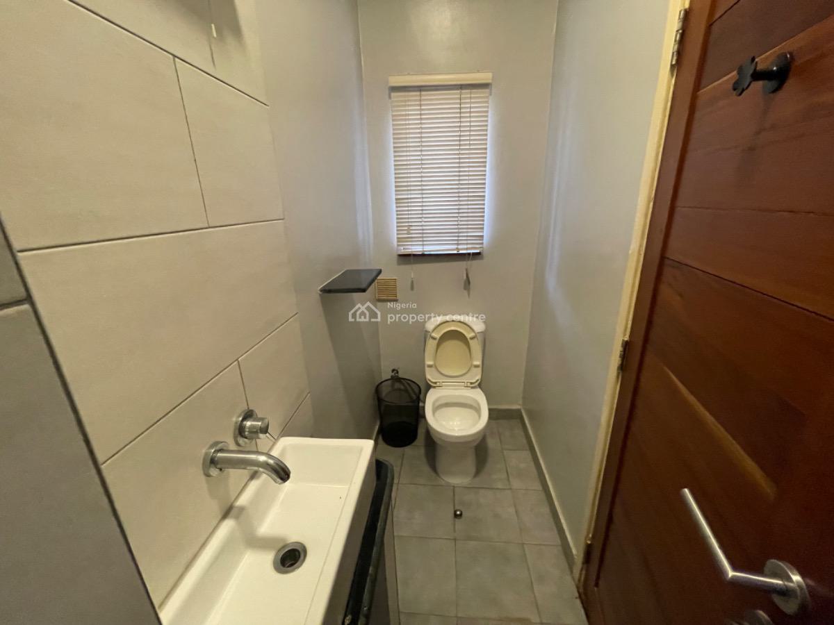 a Very Sharp 3bedroom with Bq on Top Floor, Ikate, Lekki, Lagos, House for Rent