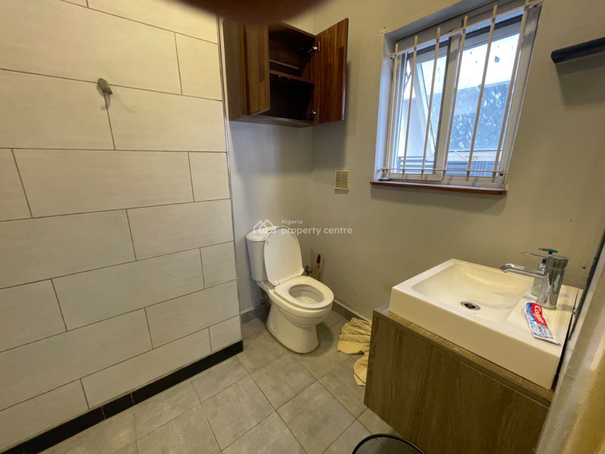 a Very Sharp 3bedroom with Bq on Top Floor, Ikate, Lekki, Lagos, House for Rent