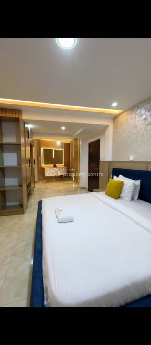 Luxurious Three Bedroom Fully Furnished Apartment, Lekki Phase 2, Lekki, Lagos, Flat / Apartment for Rent