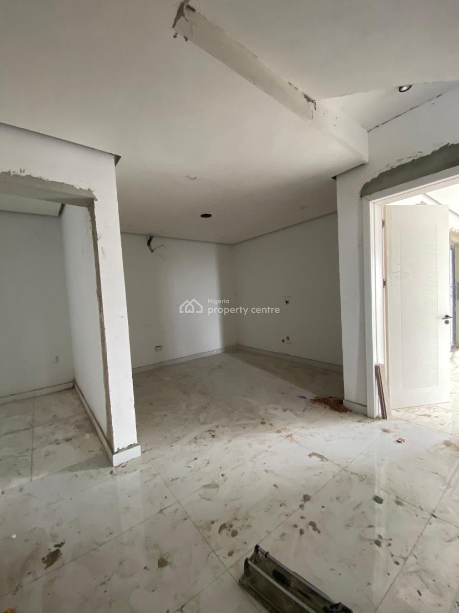 Gigantic 4-bedroom Semi-detached Duplex with Swimming Pool & Bq, Ikate, Lekki, Lagos, Semi-detached Duplex for Sale
