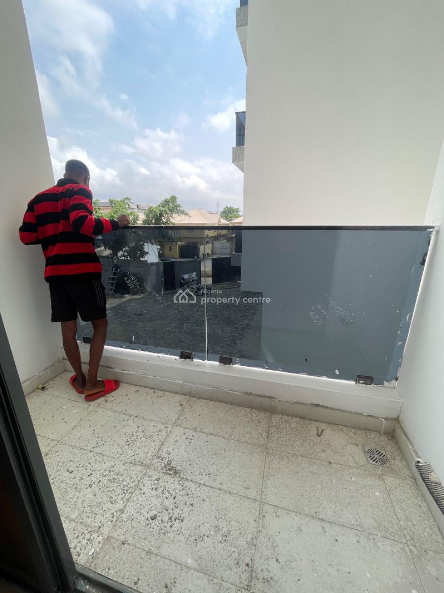 2 Bedroom, Off Admiralty Way, Lekki Phase 1, Lekki, Lagos, Flat / Apartment for Rent
