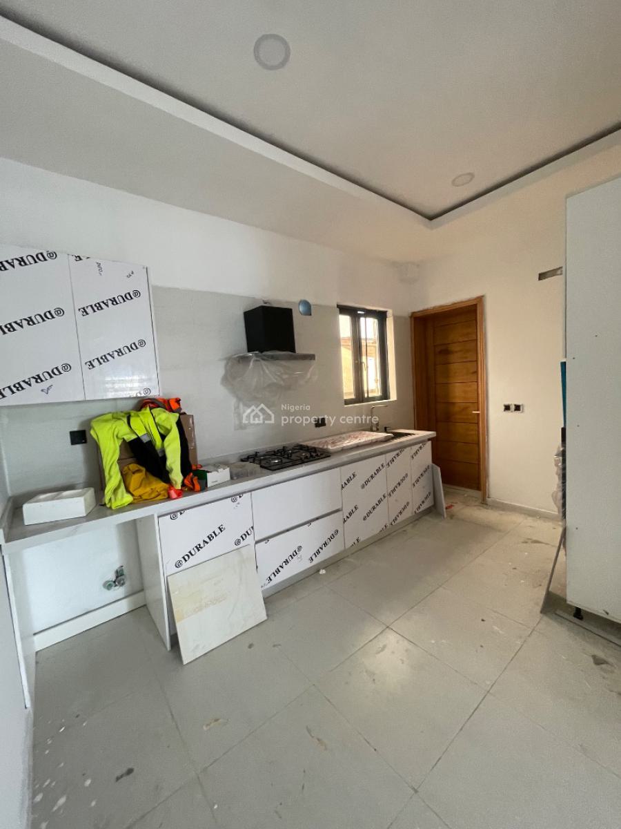 2 Bedroom, Off Admiralty Way, Lekki Phase 1, Lekki, Lagos, Flat / Apartment for Rent