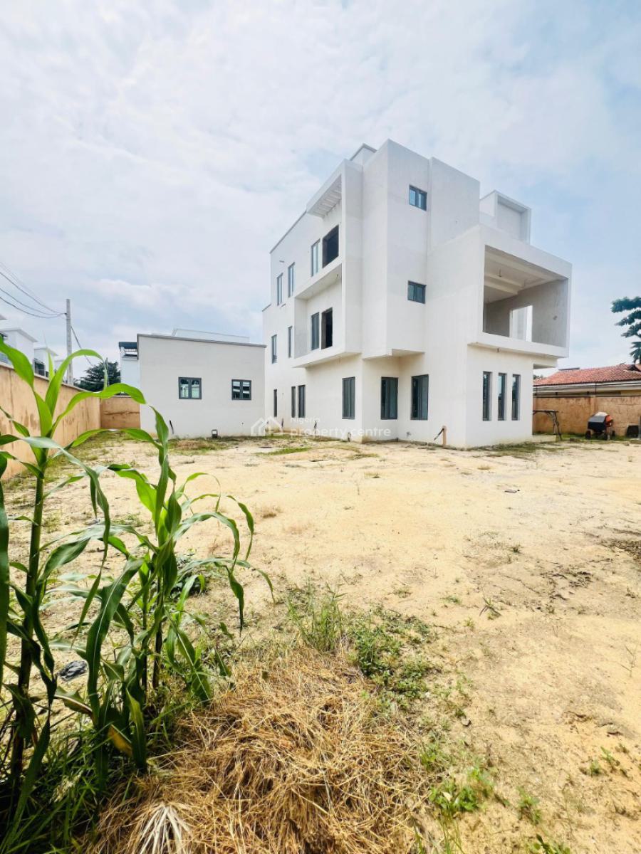 6 Bedroom Mansion Plus Study,2 Units of 1 Bedroom Self Contained Plus, Ikeja Gra, Ikeja, Lagos, Flat / Apartment for Sale