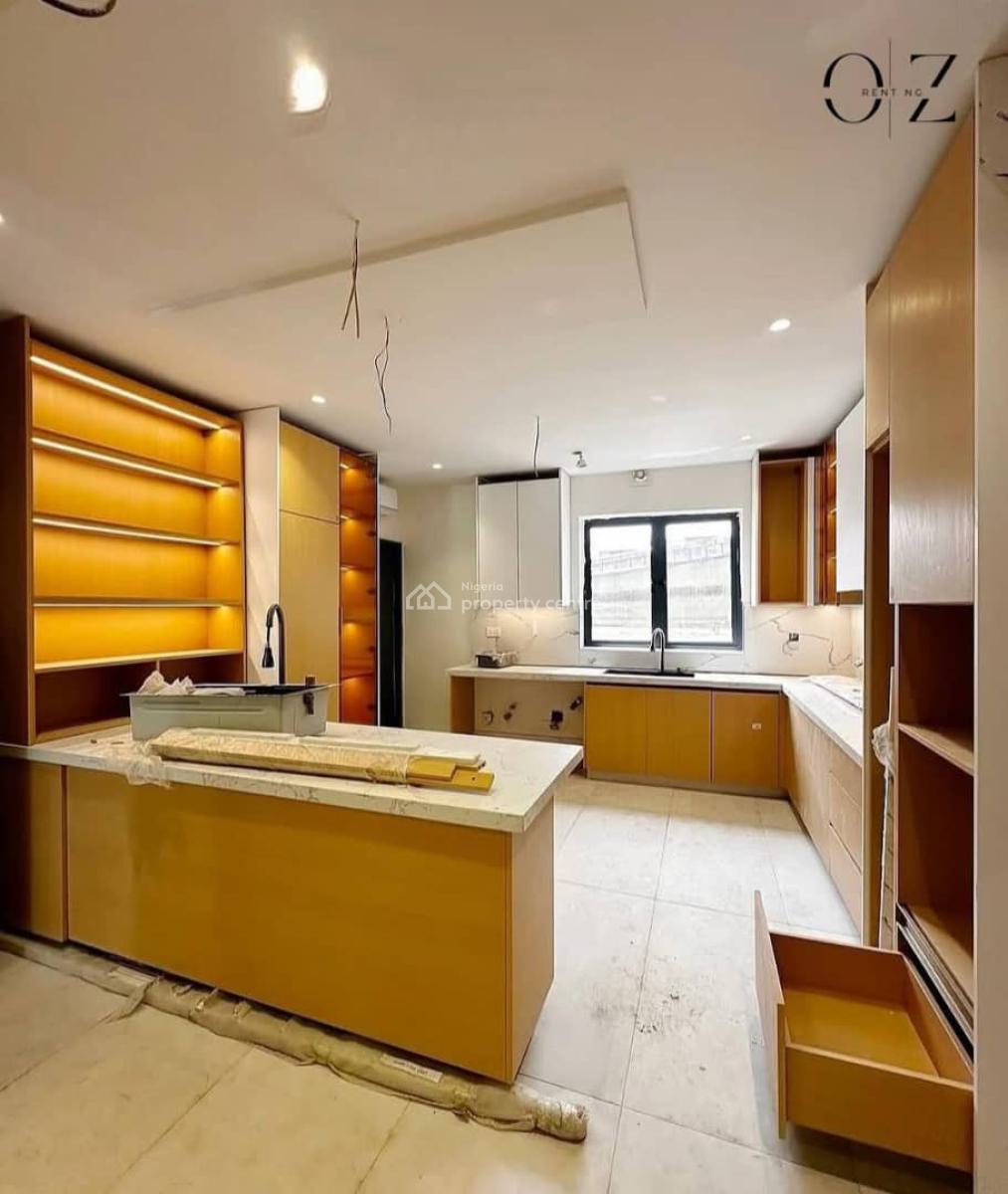 4 Bedroom Penthouse with Swimming Pool, Old Ikoyi, Ikoyi, Lagos, Flat / Apartment for Rent