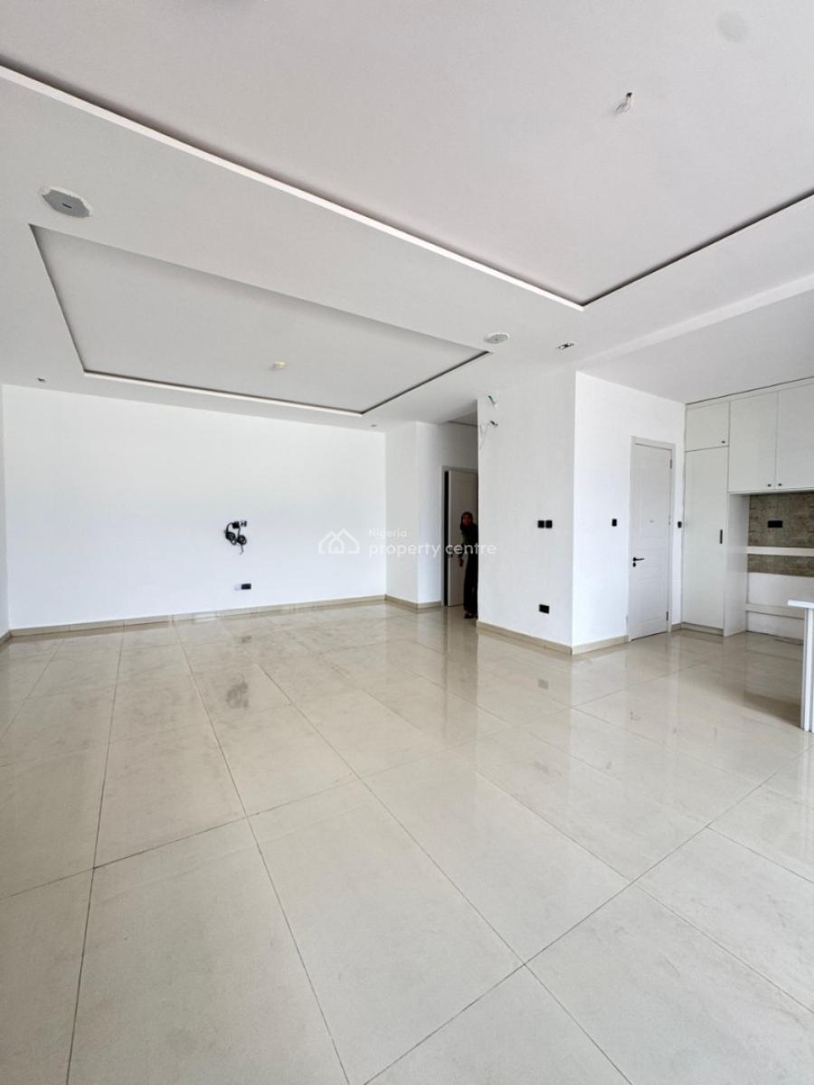 Spacious  3  Bedroom Apartment, Lekki Phase 1, Lekki Phase 1, Lekki, Lagos, House for Sale