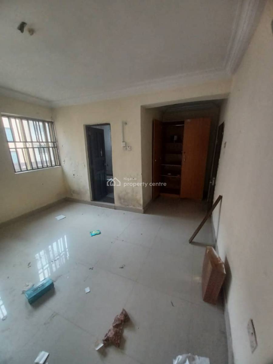 24hrs Power 3 Bedroom Apartment+ Room Bq, Secured and Serene Area, Mende, Maryland, Lagos, Flat / Apartment for Rent