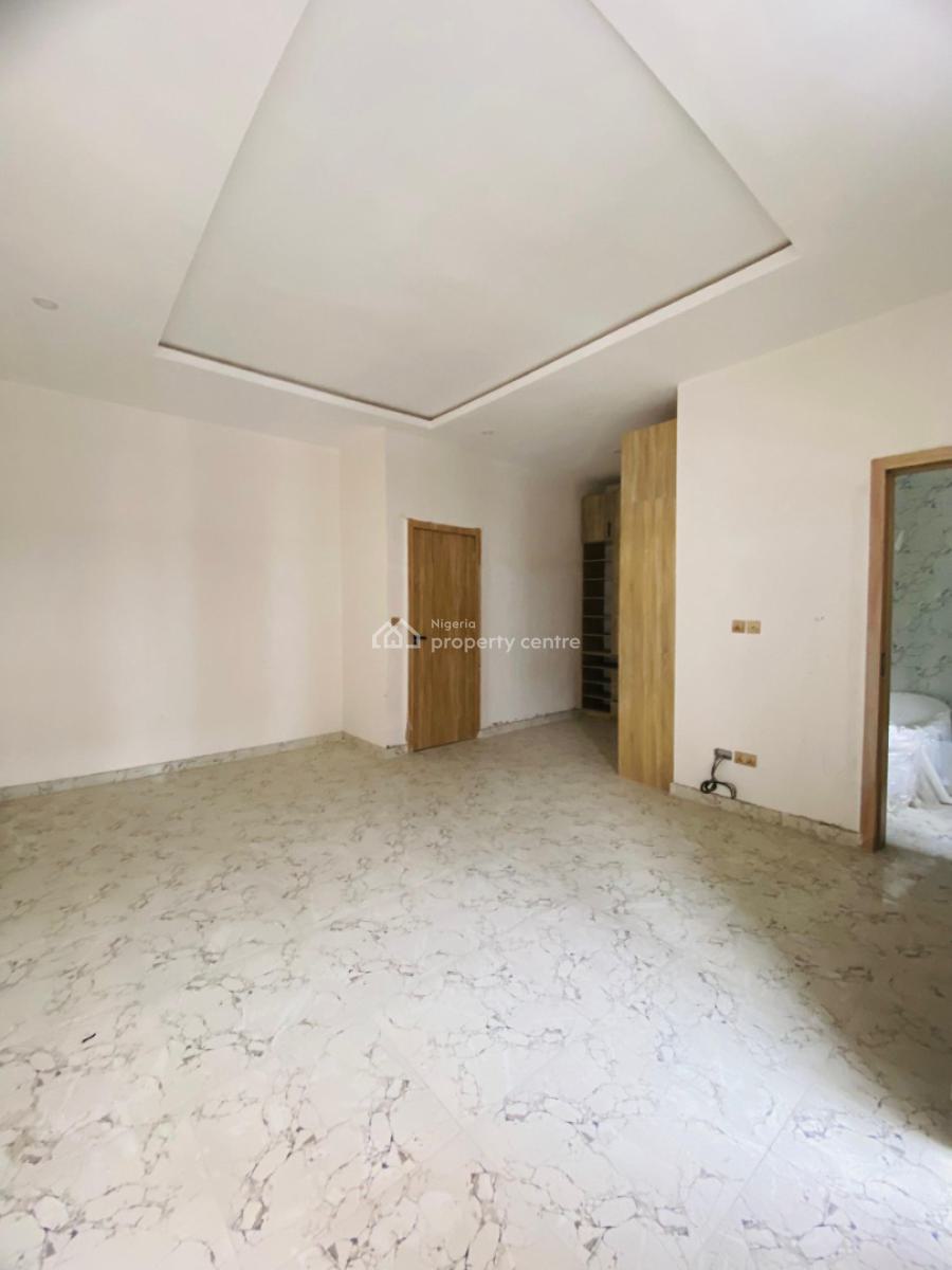 Spacious Serviced 4 Bedroom Terraced Duplex in a Mini Estate, Ikota, Lekki, Lagos, Terraced Duplex for Sale