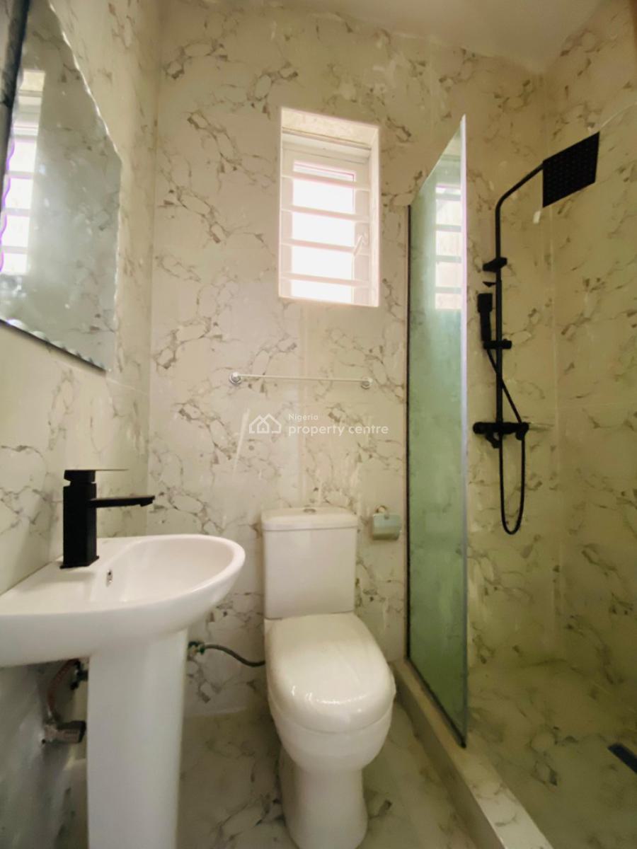 Spacious Serviced 4 Bedroom Terraced Duplex in a Mini Estate, Ikota, Lekki, Lagos, Terraced Duplex for Sale