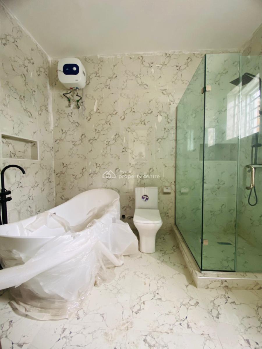 Spacious Serviced 4 Bedroom Terraced Duplex in a Mini Estate, Ikota, Lekki, Lagos, Terraced Duplex for Sale