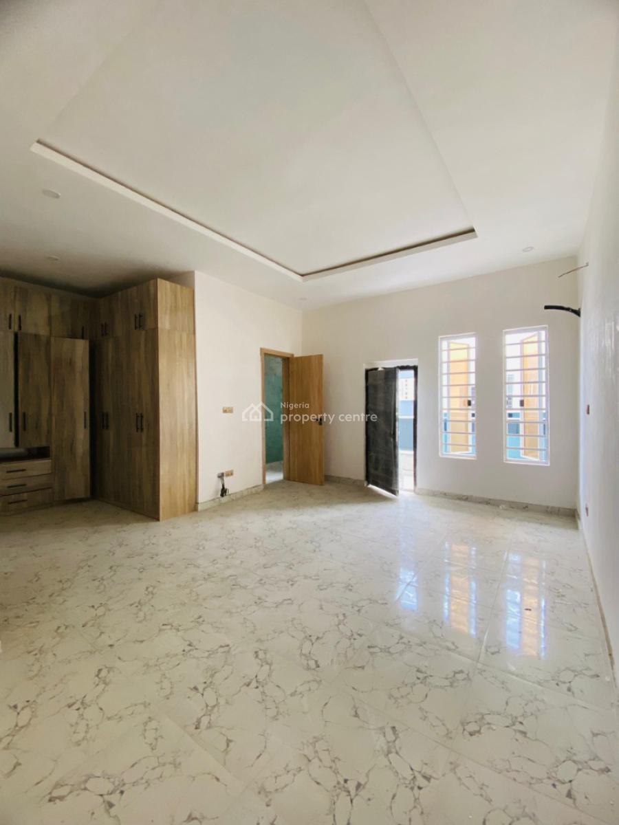 Spacious Serviced 4 Bedroom Terraced Duplex in a Mini Estate, Ikota, Lekki, Lagos, Terraced Duplex for Sale
