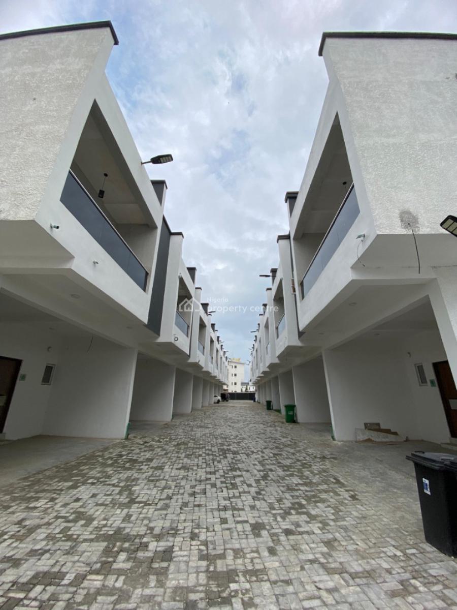 Spacious Serviced 4 Bedroom Terraced Duplex in a Mini Estate, Ikota, Lekki, Lagos, Terraced Duplex for Sale