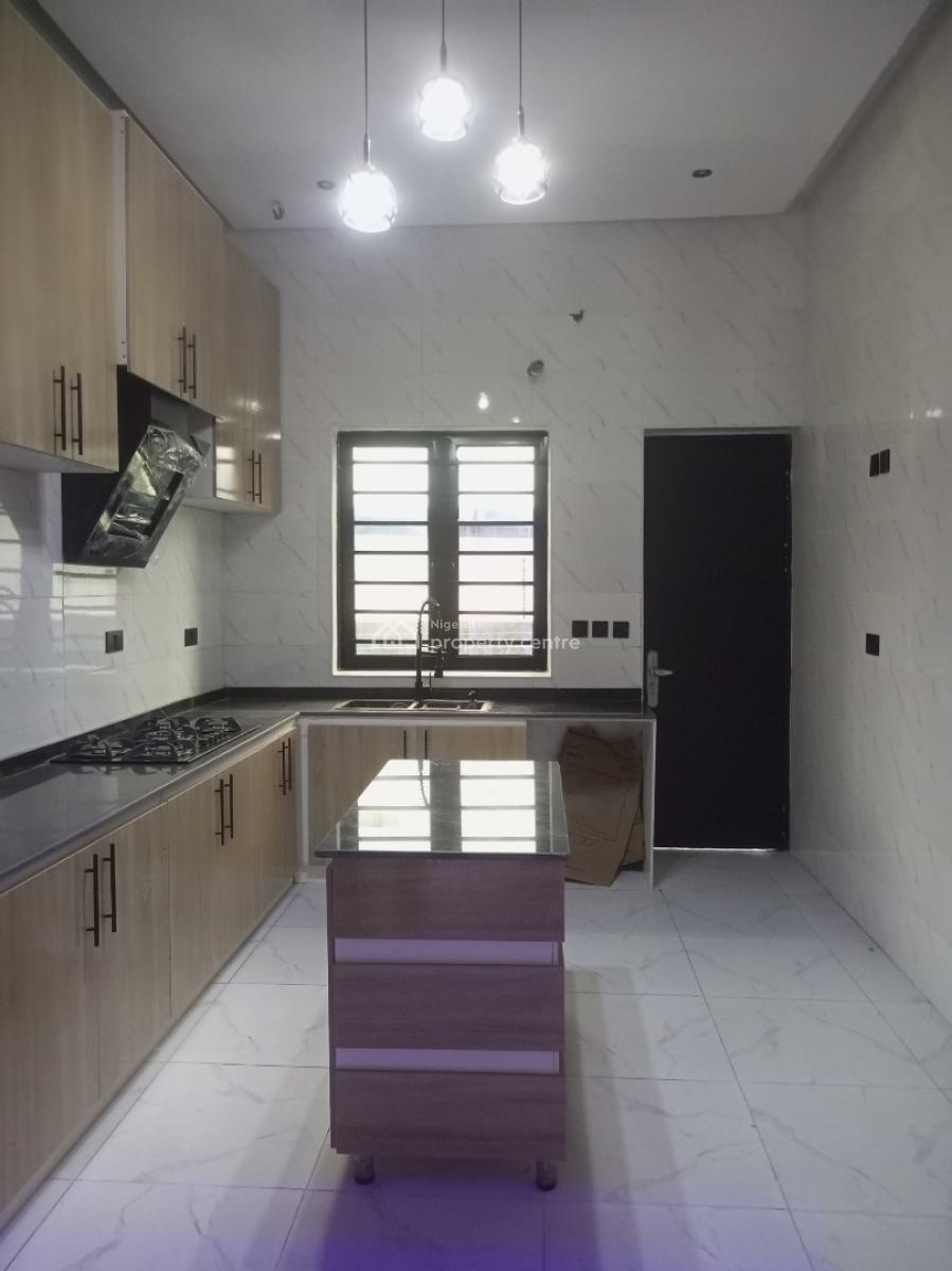 5 Bedrooms Fully Detached Duplex with a Bq, Ajah, Lagos, Detached Duplex for Sale