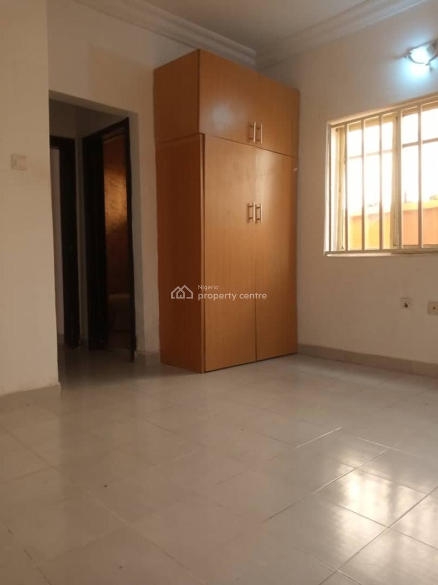 Three Bedroom Flat, Graceland Estate, Ajiwe, Ajah, Lagos, Flat / Apartment for Rent