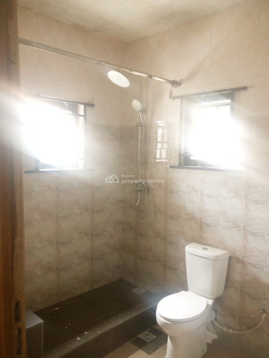 Luxury 3 Bedroom Flat, Gra Phase 1, Magodo, Lagos, Flat / Apartment for Rent