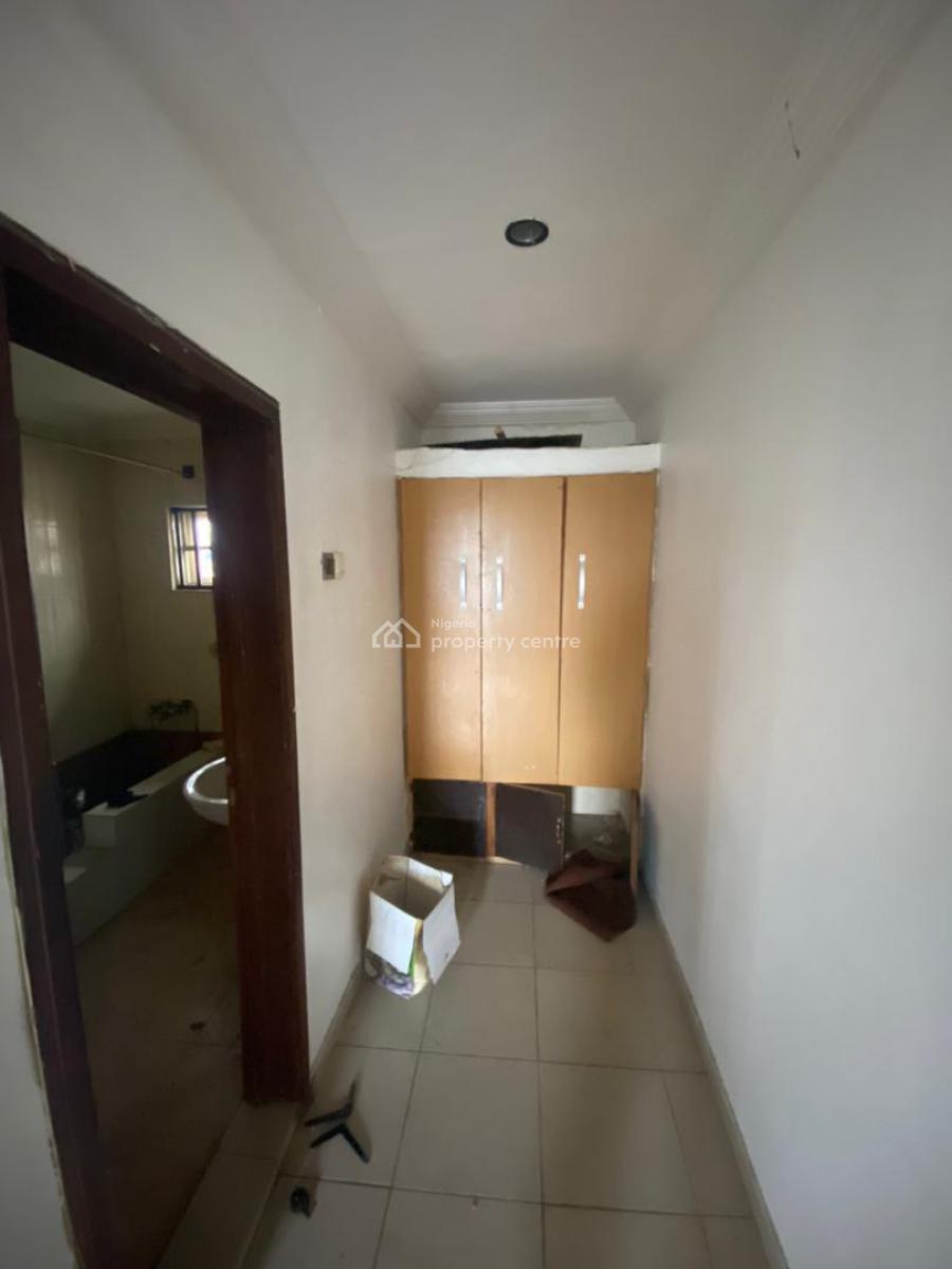 Very Spacious 1 Bedroom Flat with Excellent Facilities, Ogidan, Sangotedo, Ajah, Lagos, Mini Flat (room and Parlour) for Rent