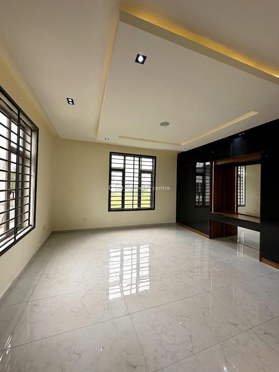 5 Bedroom Fully Detached, Ajah, Lagos, Detached Duplex for Sale