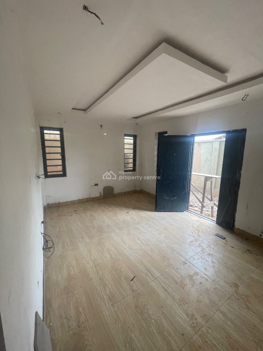 One Bedroom Apartment, Isheri, Gra Phase 1, Magodo, Lagos, Mini Flat (room and Parlour) for Sale