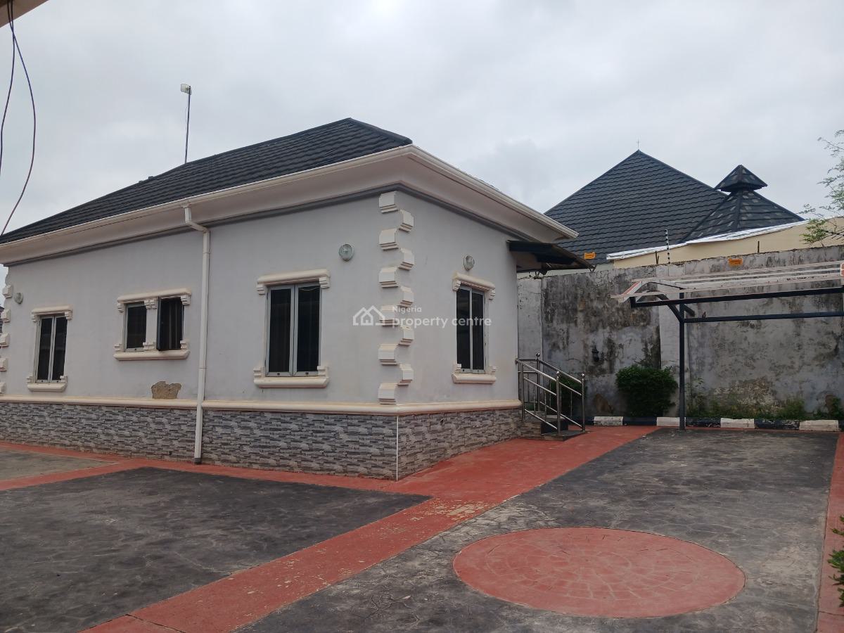 Standard 3-bedroom Bungalow, Queens Estate Gwarimpa Extension, Gwarinpa, Abuja, Flat / Apartment for Rent