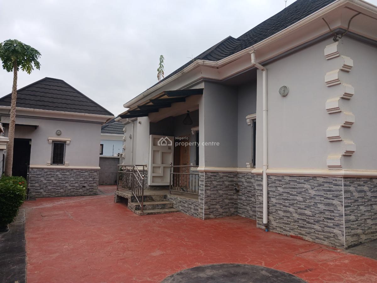 Standard 3-bedroom Bungalow, Queens Estate Gwarimpa Extension, Gwarinpa, Abuja, Flat / Apartment for Rent