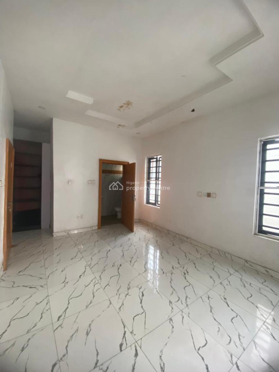 Just in with a B Q, Extension, Harris Drive, Vgc, Lekki, Lagos, Semi-detached Duplex for Rent