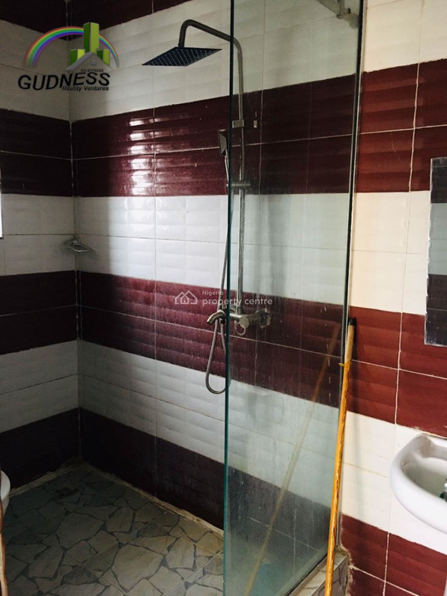 Spacious 2 Bedroom Flat, Mobile Road, Ilaje, Ajah, Lagos, Flat / Apartment for Rent