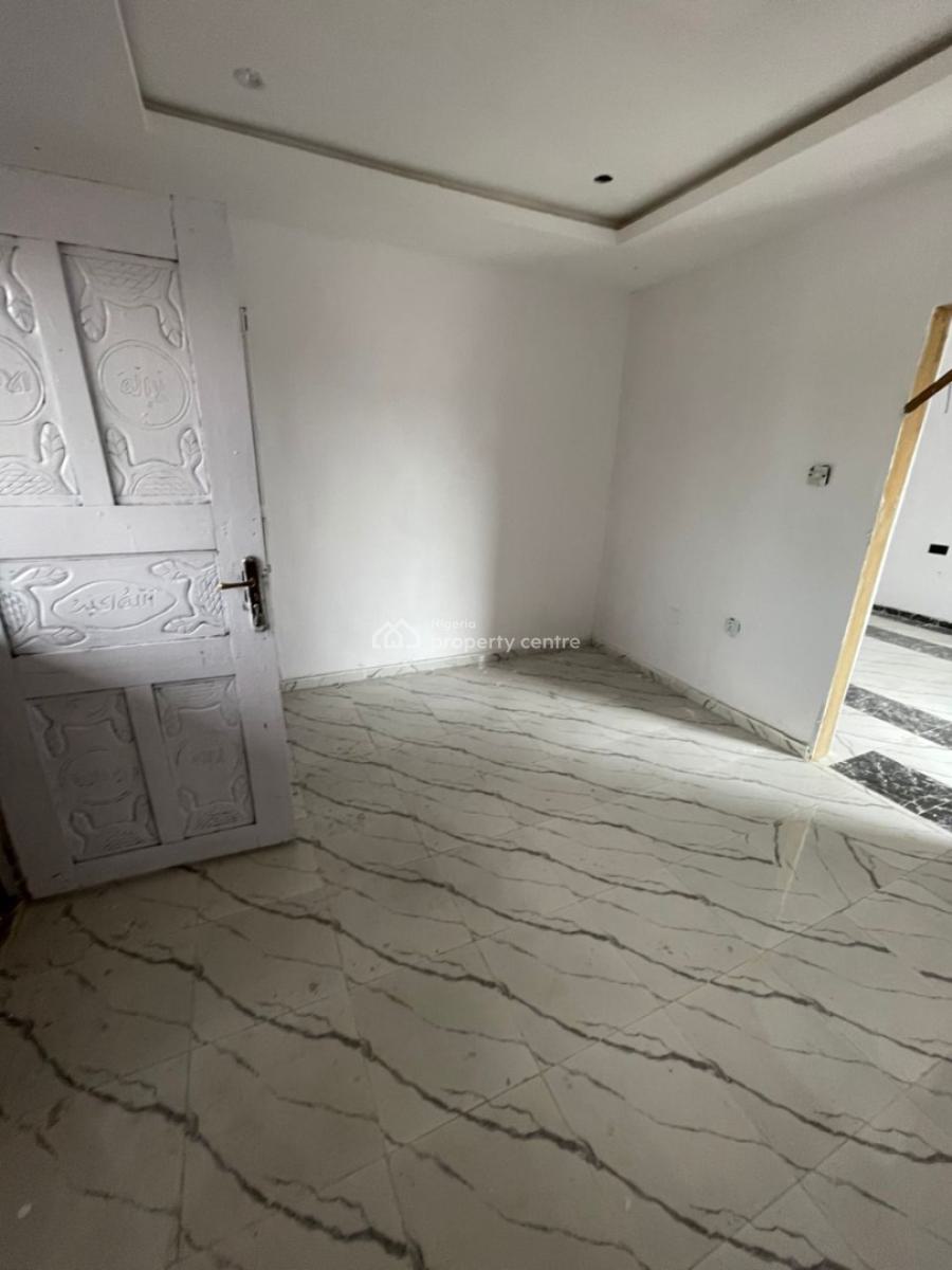 Newly Renovated & Spacious Miniflat Apartment,, Doyin Omololu Street, Alapere, Ketu, Lagos, Mini Flat (room and Parlour) for Rent