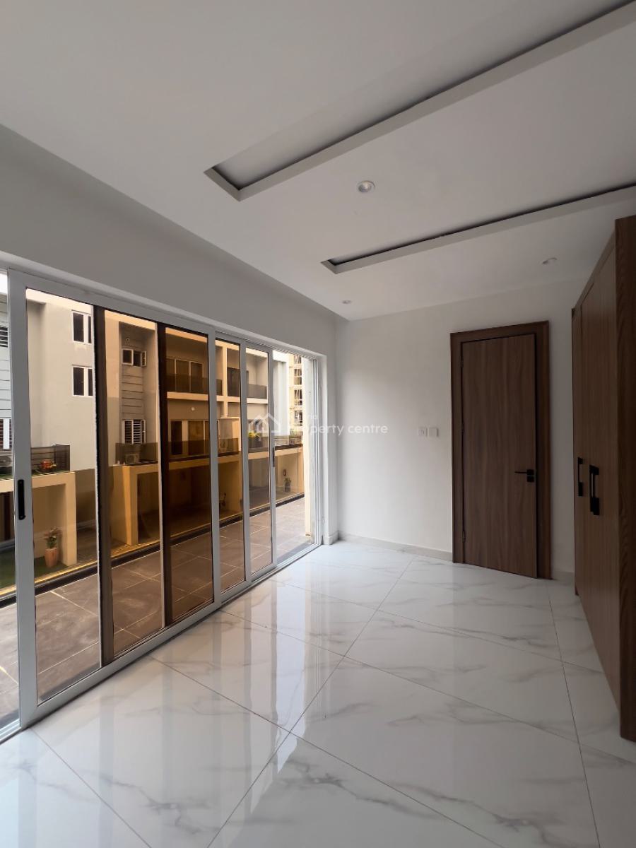 Exquisite 4bedroom Maisonette, Lekki Phase 1, Lekki, Lagos, Flat / Apartment for Rent