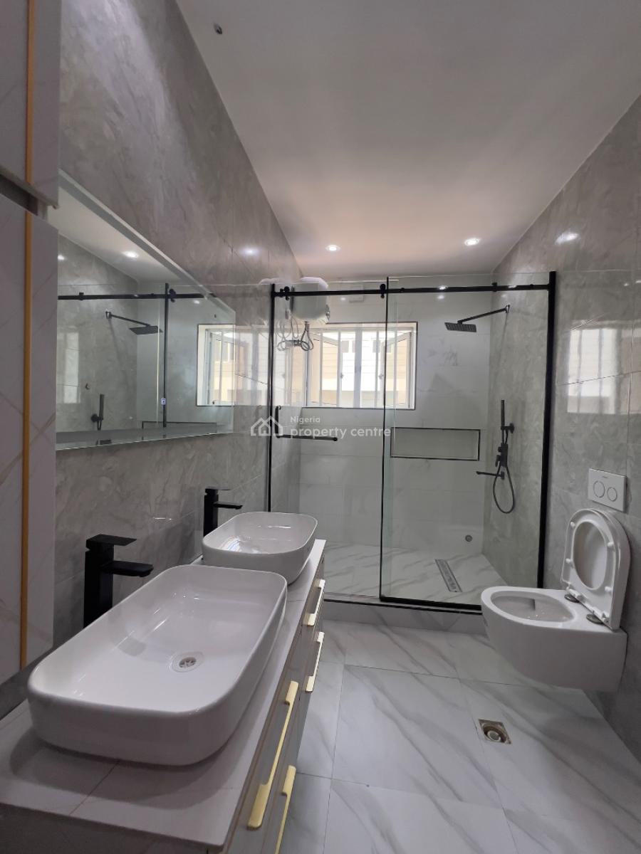 Exquisite 4bedroom Maisonette, Lekki Phase 1, Lekki, Lagos, Flat / Apartment for Rent