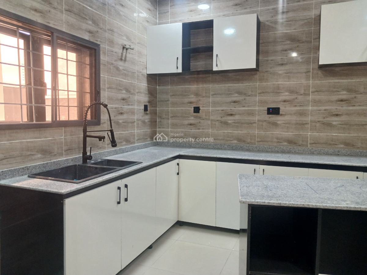 Spaciously Newly Built 3-bedroom Bungalow, Efab Verizon Estate, Gwarinpa, Abuja, Flat / Apartment for Rent