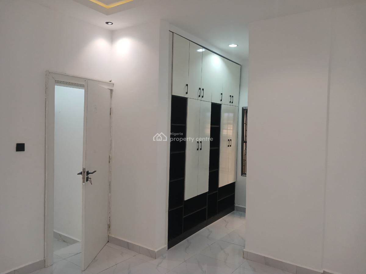Spaciously Newly Built 3-bedroom Bungalow, Efab Verizon Estate, Gwarinpa, Abuja, Flat / Apartment for Rent