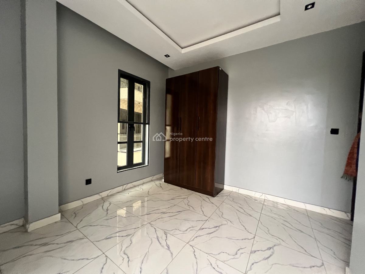 Newly Built 2 Bedroom Apartment with a Room Bq, Lekki Phase 1, Lekki, Lagos, Flat / Apartment for Rent