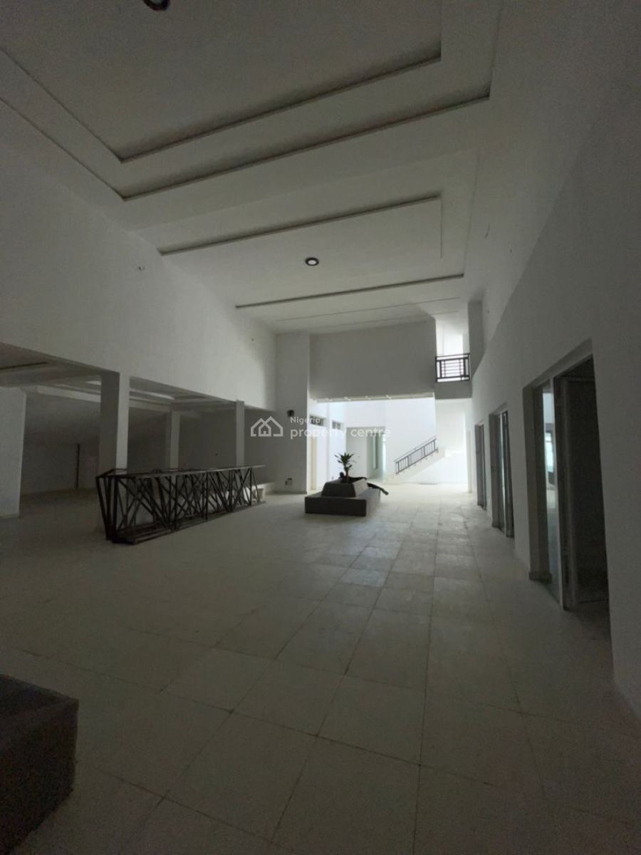 Shop Or an Office Space, Ajah, Lagos, Commercial Property for Rent