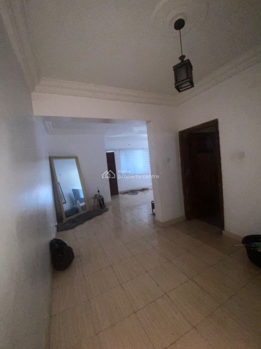 Clean 2 Bedroom Apartment Close to The Expressway, Around Blenco Lane, Sangotedo, Ajah, Lagos, Flat / Apartment for Rent