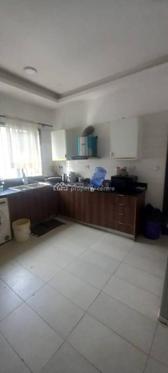 Spacious 3bedroom Apartment with Bq, Oral Estate Chevron, Lekki, Lagos, Flat / Apartment for Sale