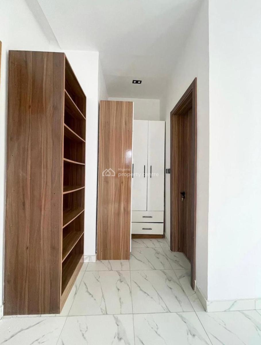 Luxury 4bedroom, Ikota, Lekki, Lagos, Semi-detached Duplex for Rent