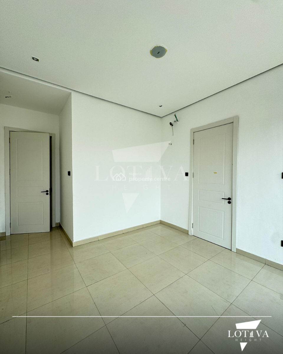 Spacious 3-bedroom Fully Apartment + Pool, Lekki Phase 1, Lekki, Lagos, Flat / Apartment for Sale