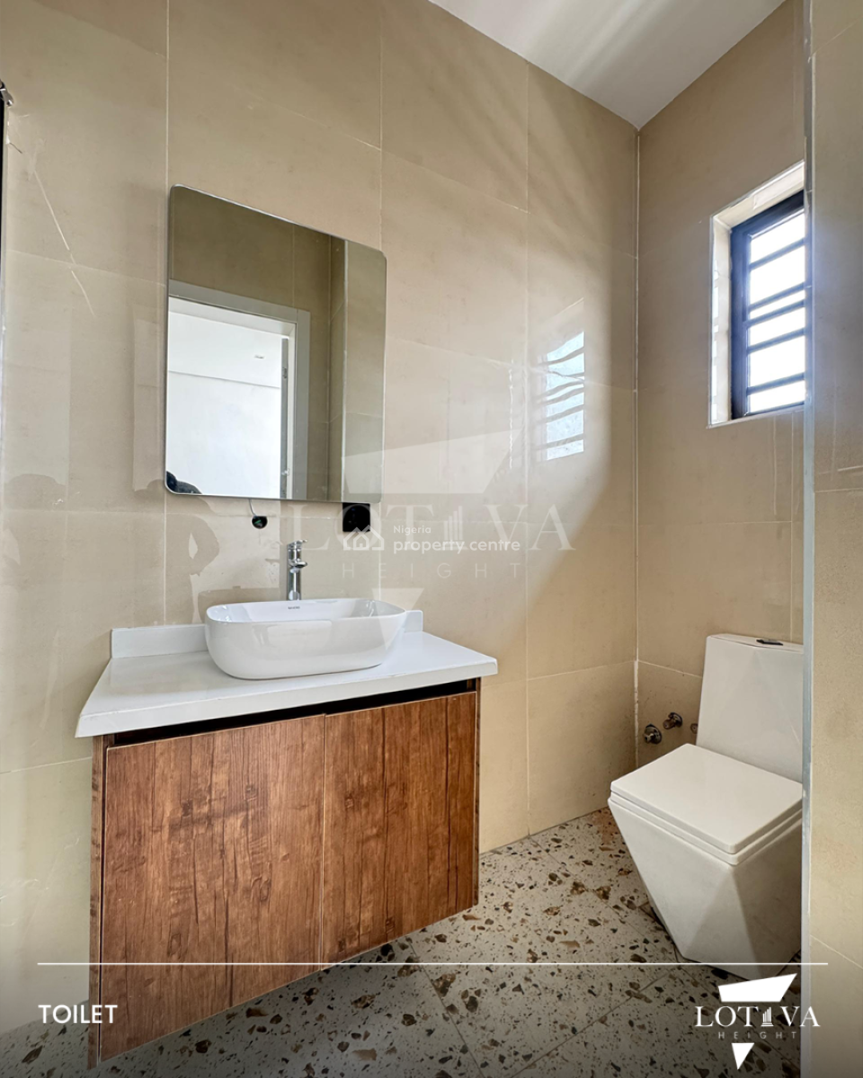 Spacious 3-bedroom Fully Apartment + Pool, Lekki Phase 1, Lekki, Lagos, Flat / Apartment for Sale