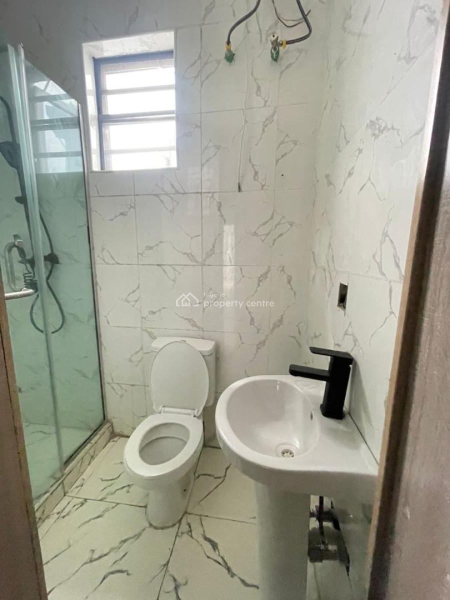 Specious 4bedroom, Ikota, Lekki, Lagos, Terraced Duplex for Rent