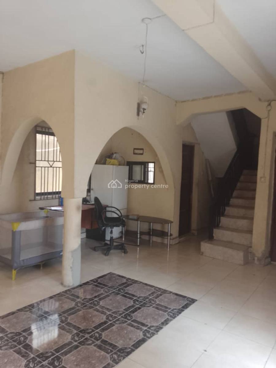 4 Bedroom Duplex (commercial) in Lekki, Lekki, Lagos, Commercial Property for Rent