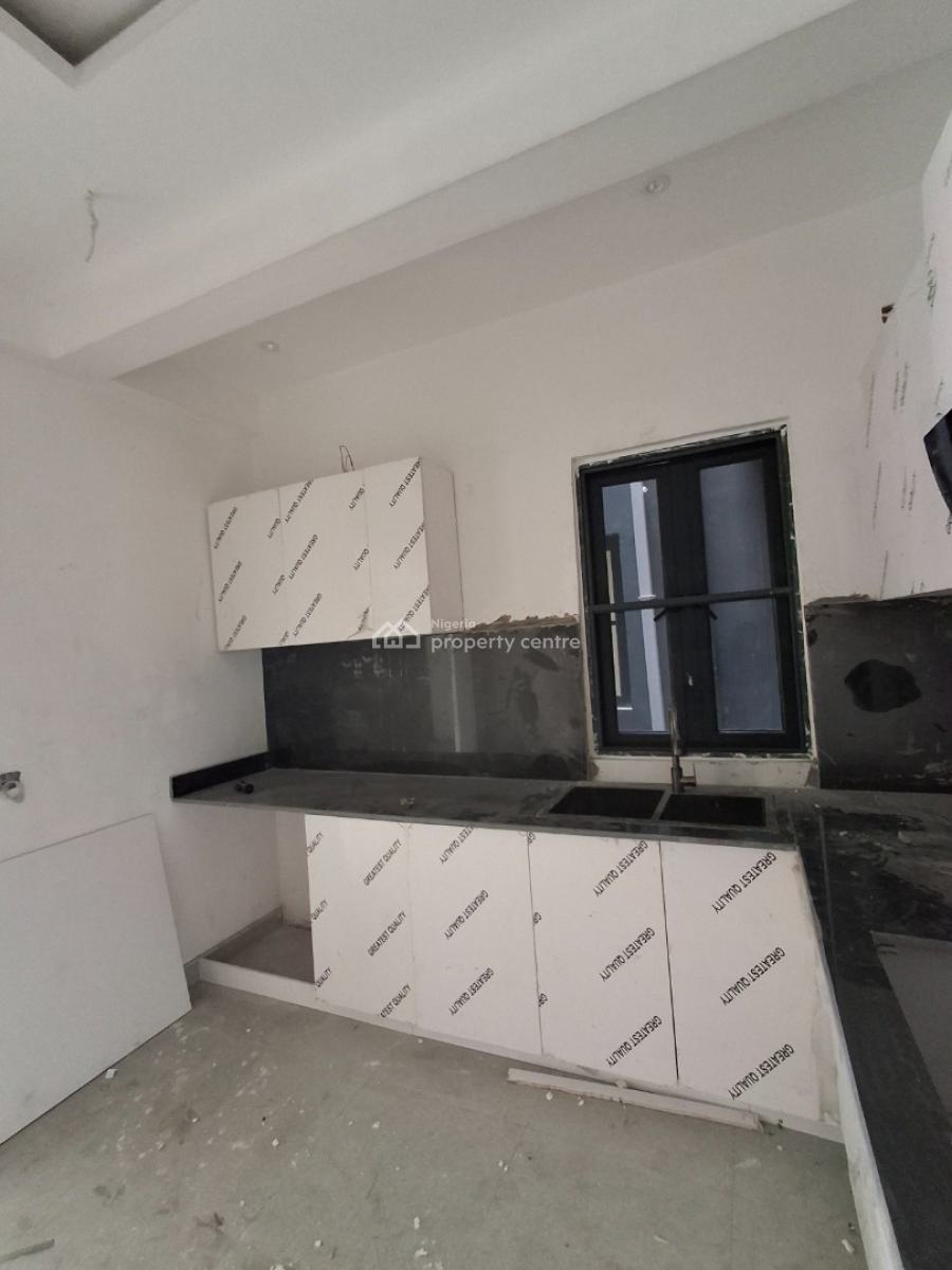2bedroom Apartment, in a Secured Estate, Ikate Elegushi, Lekki, Lagos, Flat / Apartment for Sale